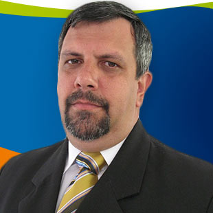 Vinicius Ayrão Franco, instrutor do Curso Projeto Elétrico Fotovoltaico para Sistemas de Geração Distribuída